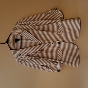 Old Navy cotton sweater blazer size 3 white and cream stripes
